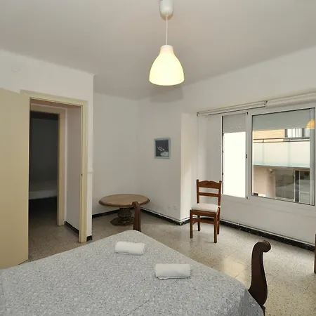 Townhouse Plaza Paris * Lloret de Mar